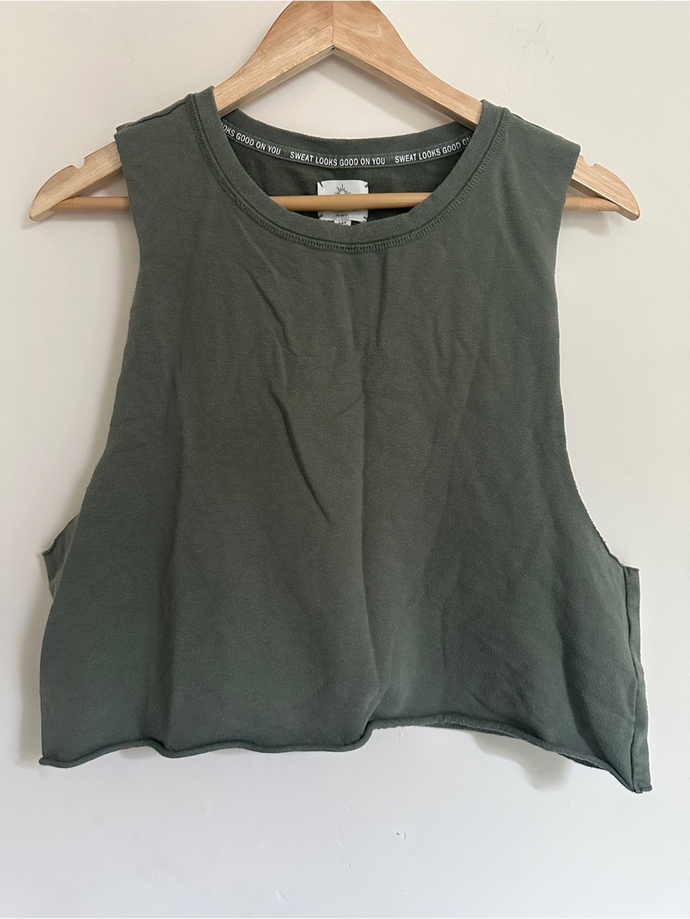 Crop Muscle Tank Top - Olive Green